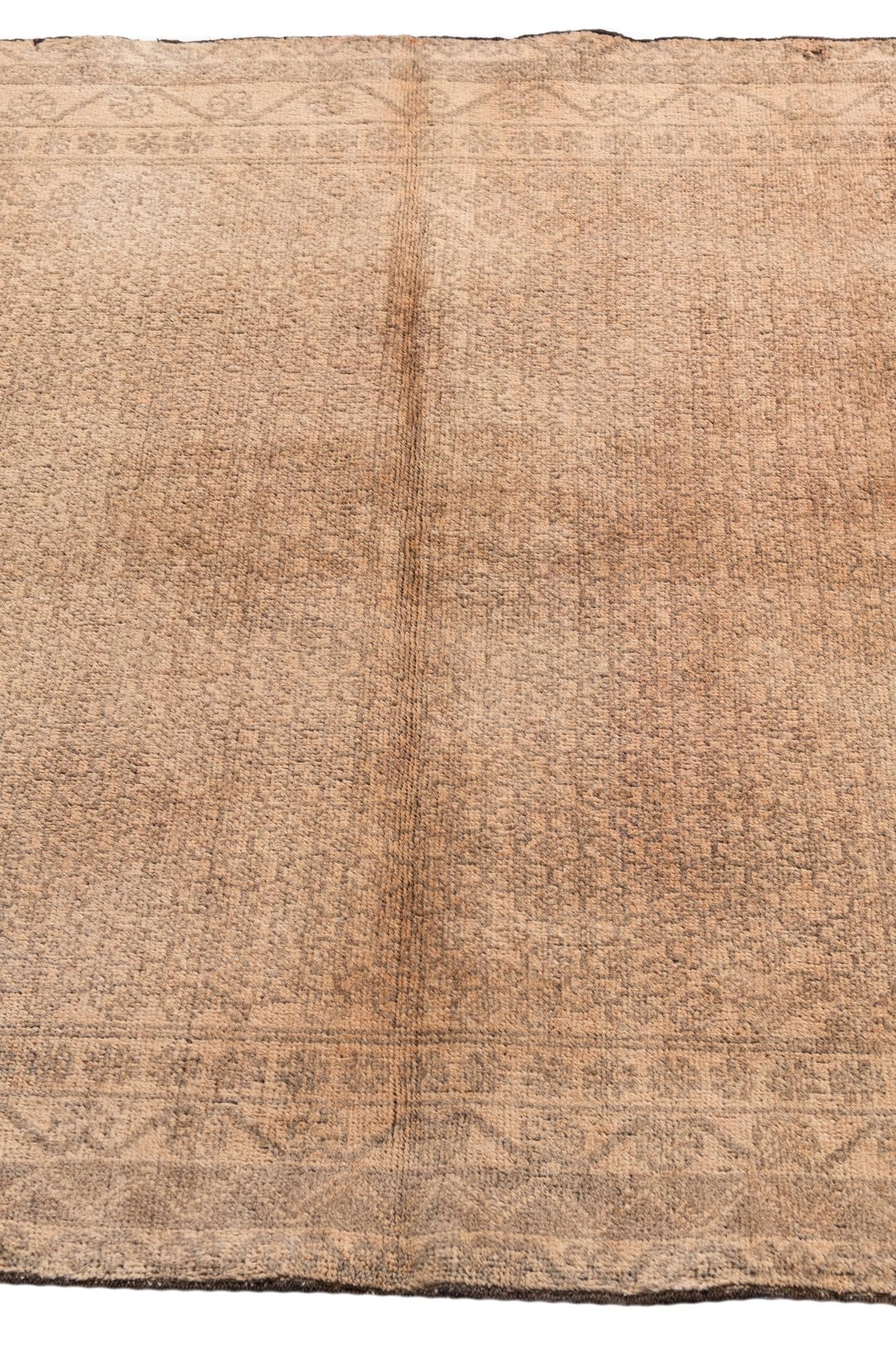 3' 9 x 6' 4 Hand Knotted Ultra Vintage Persian Wool Rug