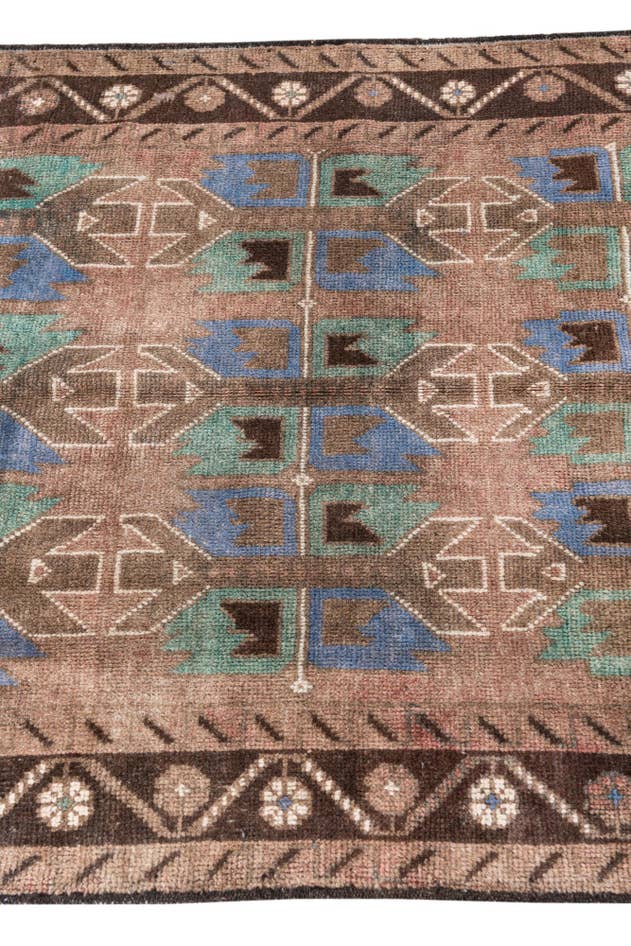 Detail image of 3' 5 x 6' Hand Knotted Ultra Vintage Persian Wool Rug