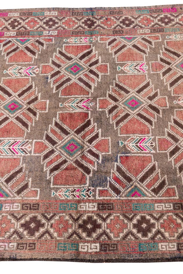 Detail image of 3' 9 x 6' 6 Hand Knotted Ultra Vintage Persian Wool Rug