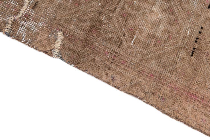 Detail image of 2' 7 x 4' 2 Hand Knotted Ultra Vintage Persian Wool Rug