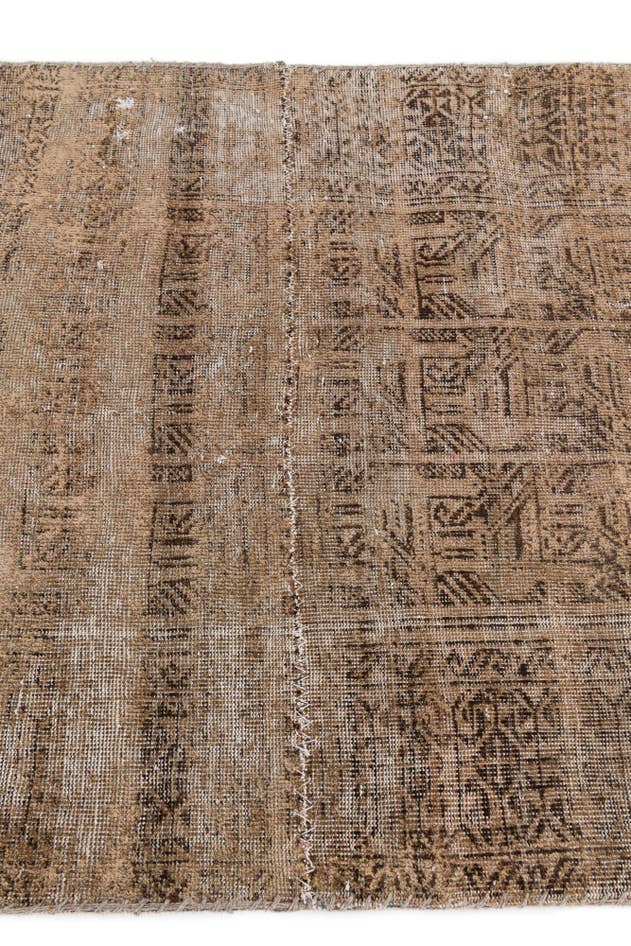 Detail image of 3' 3 x 5' 8 Hand Knotted Ultra Vintage Persian Wool Rug