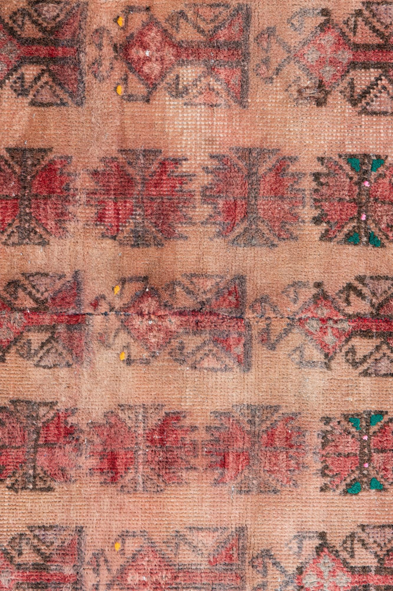 2' 10 x 4' Hand Knotted Ultra Vintage Persian Wool Rug