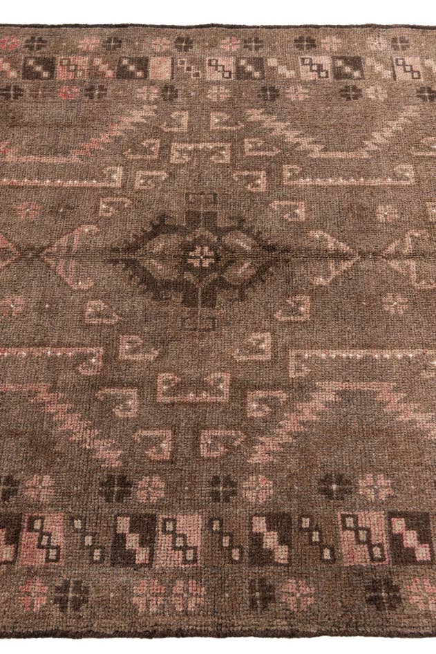 Detail image of 3' 8 x 6' 7 Hand Knotted Ultra Vintage Persian Wool Rug
