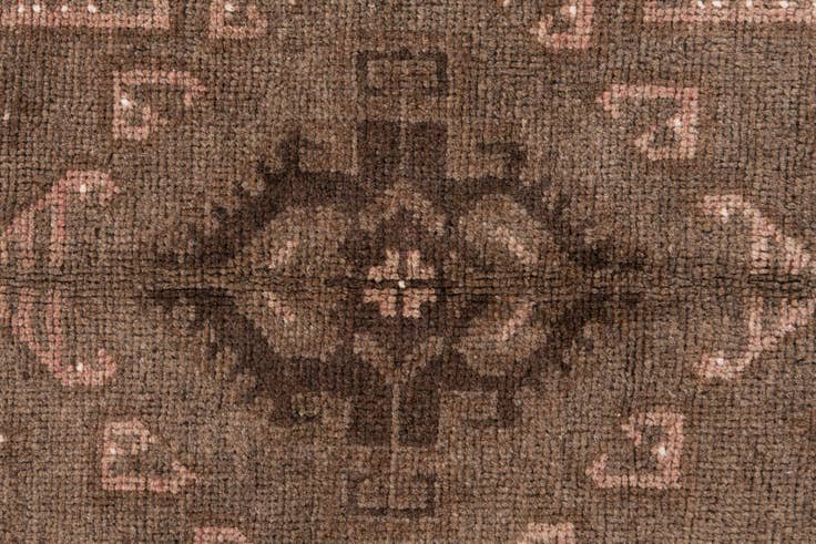 Detail image of 3' 8 x 6' 7 Hand Knotted Ultra Vintage Persian Wool Rug