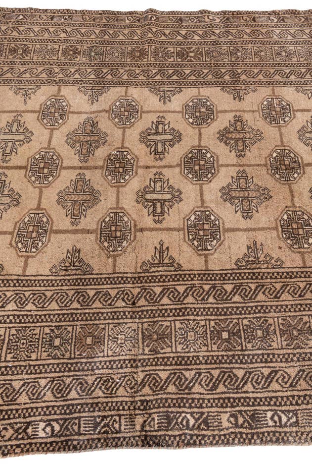 Detail image of 4' 9 x 7' 6 Hand Knotted Ultra Vintage Persian Wool Rug