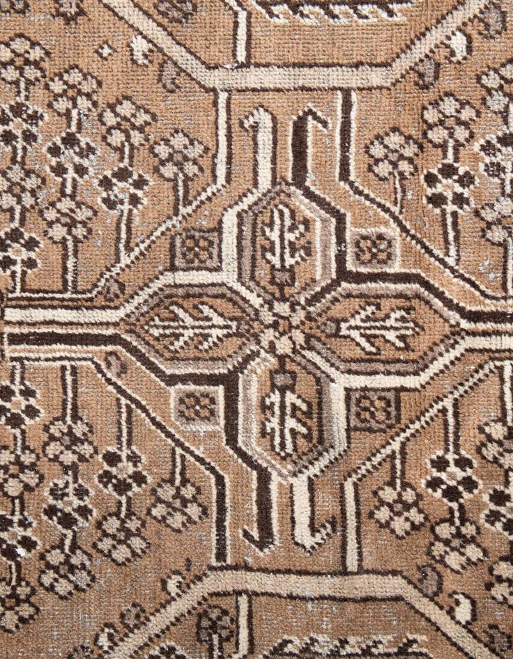 Detail image of 6' 6 x 9' 10  Hand Knotted Ultra Vintage Persian Wool Rug