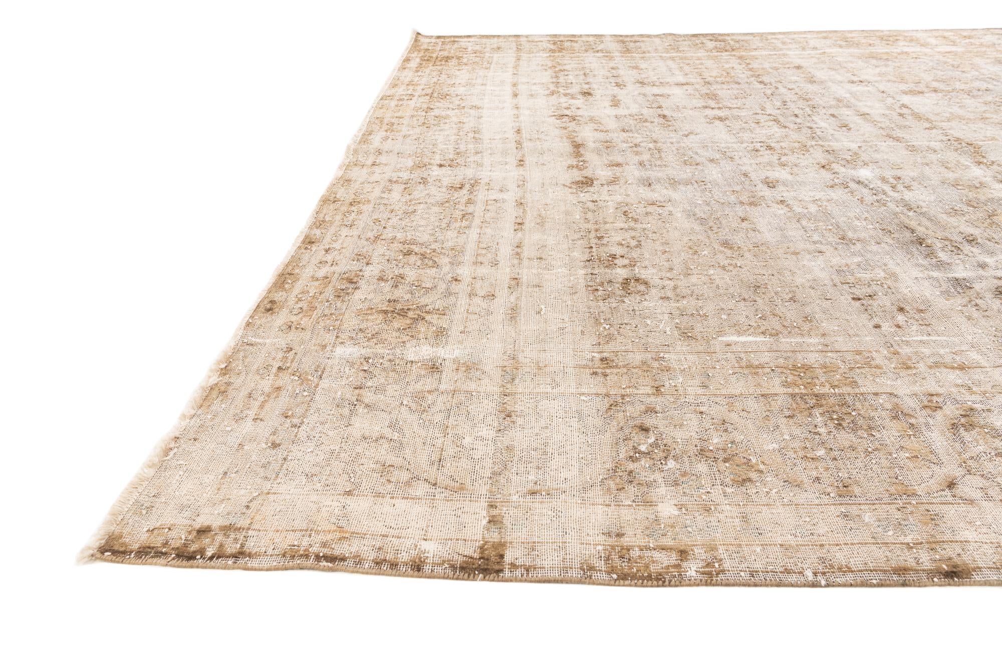 9' 5 x 12' 9 Hand Knotted Ultra Vintage Wool Rug