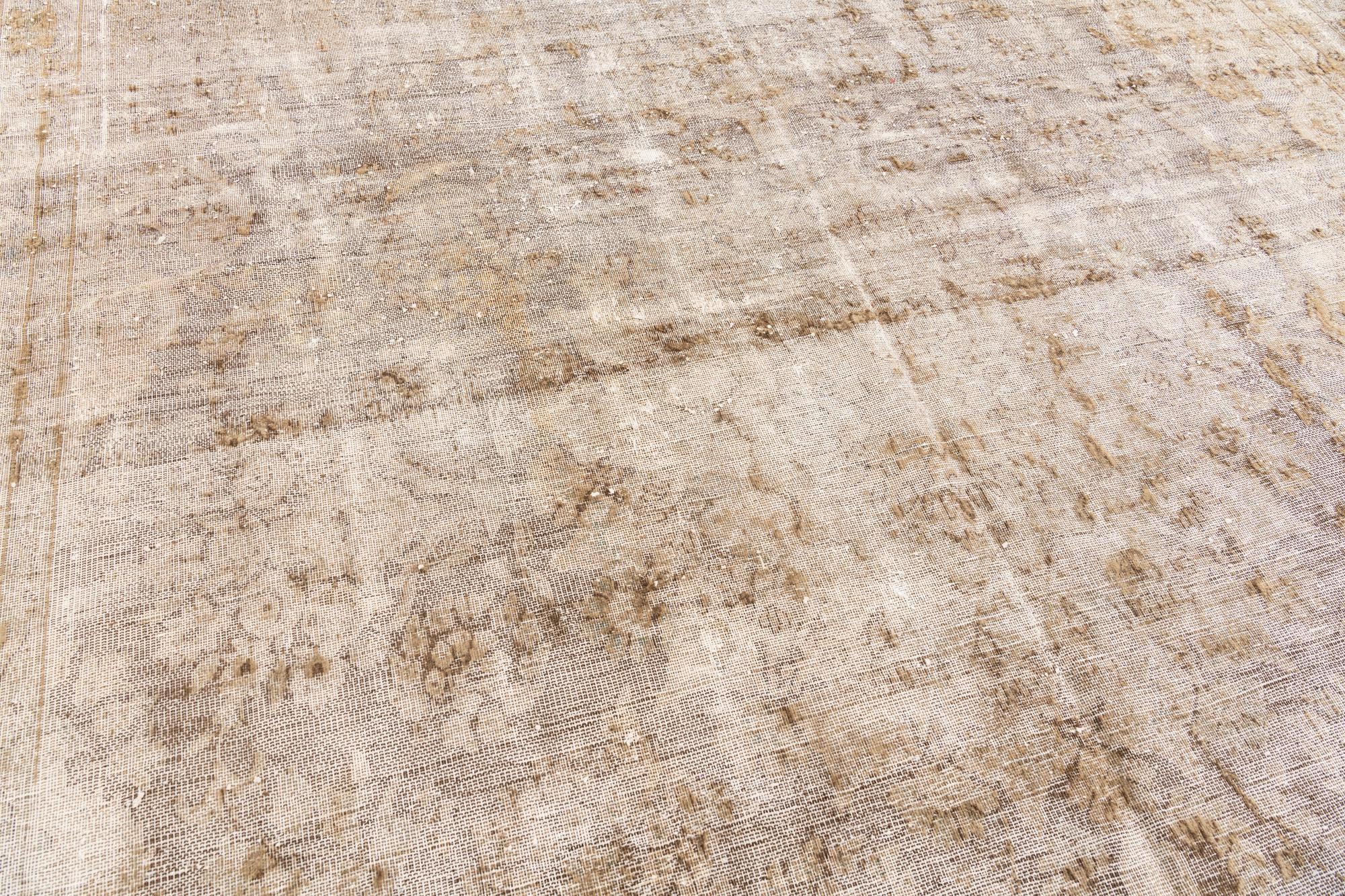 9' 5 x 12' 9 Hand Knotted Ultra Vintage Wool Rug