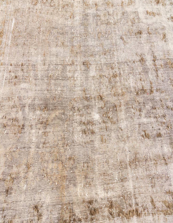 Detail image of 9' 5 x 12' 9  Hand Knotted Ultra Vintage Wool Rug