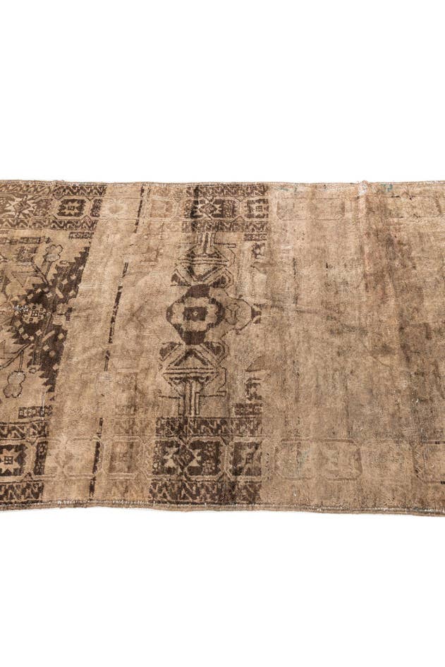 Detail image of 3' 2 x 5' 10 Hand Knotted Ultra Vintage Persian Wool Rug