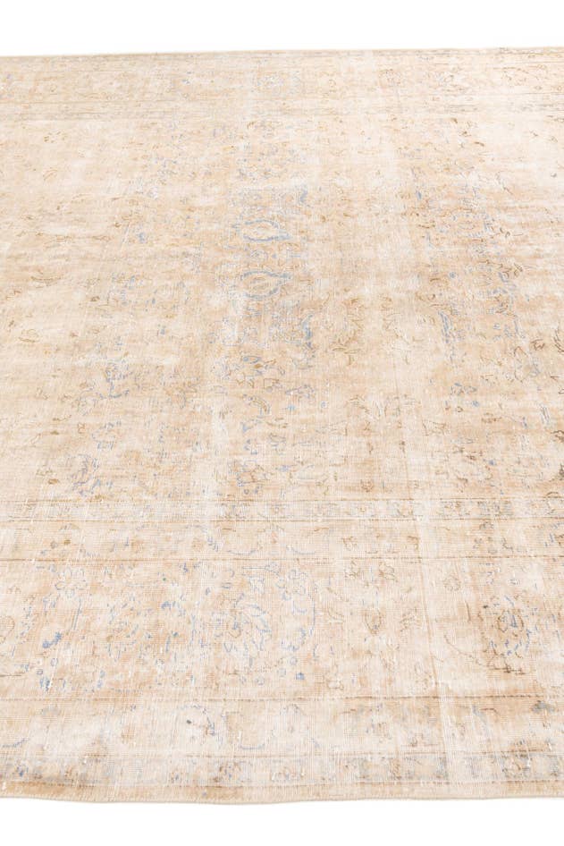 Detail image of 10' 1 x 13' 1 Hand Knotted Ultra Vintage Persian Wool Rug
