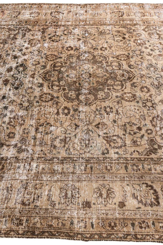 Detail image of 8' 2 x 10' 9 Hand Knotted Ultra Vintage Persian Wool Rug