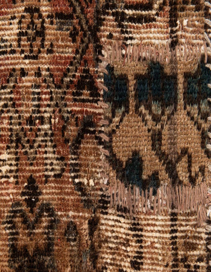 Detail image of 5' x 9' 1  Hand Knotted Ultra Vintage Persian Wool Rug