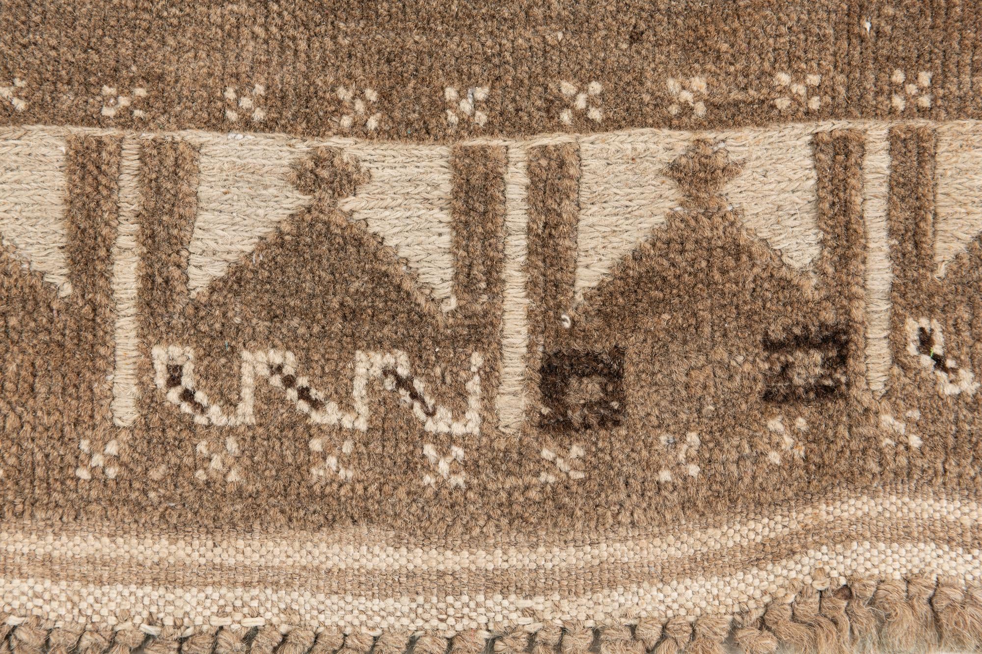 2' 8 x 4' 4 Hand Knotted Ultra Vintage Persian Wool Rug