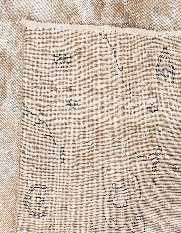 Detail image of 7' 6 x 10' 7  Hand Knotted Ultra Vintage Persian Wool Rug