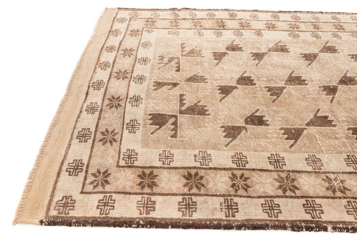 Detail image of 3' 10 x 6' 5 Hand Knotted Ultra Vintage Persian Wool Rug