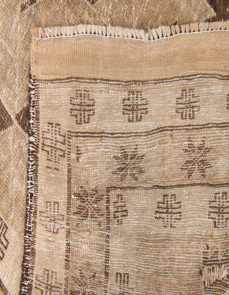 Detail image of 3' 10 x 6' 5  Hand Knotted Ultra Vintage Persian Wool Rug