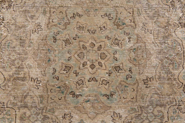 Detail image of 4' 10 x 7' Hand Knotted Ultra Vintage Persian Wool Rug