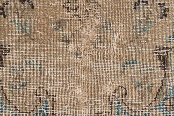 4' 10 x 7' Hand Knotted Ultra Vintage Persian Wool Rug