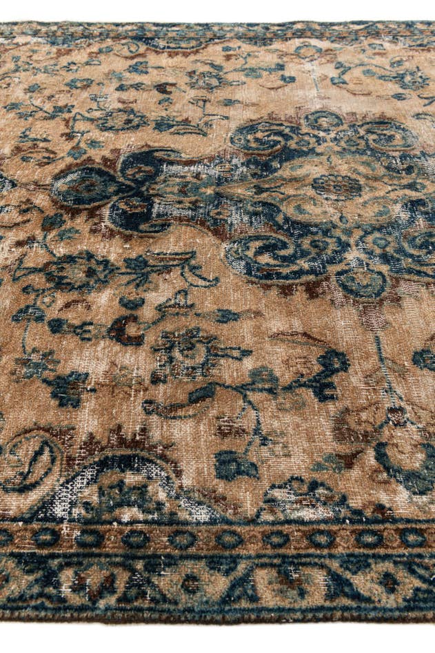 Detail image of 4' 10 x 8' 6 Hand Knotted Ultra Vintage Persian Wool Rug
