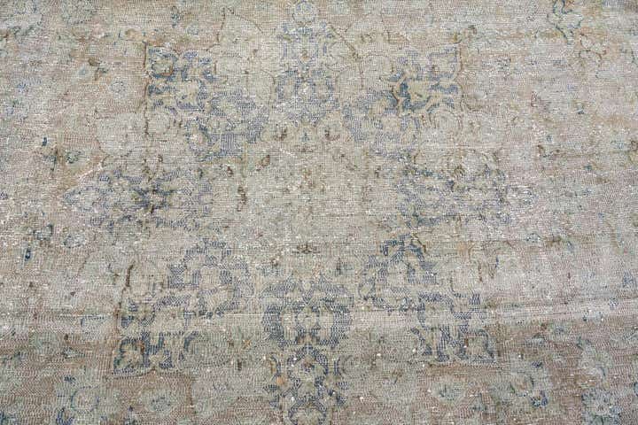 9' 10 x 13' Hand Knotted Ultra Vintage Persian Wool Rug