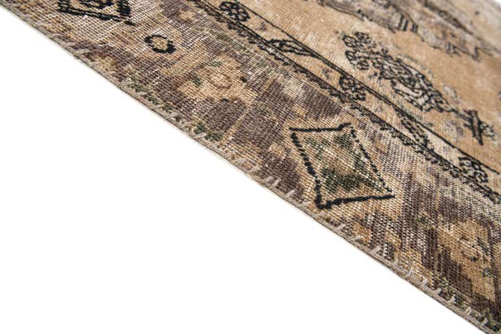 6' x 8' 9 Hand Knotted Ultra Vintage Persian Wool Rug