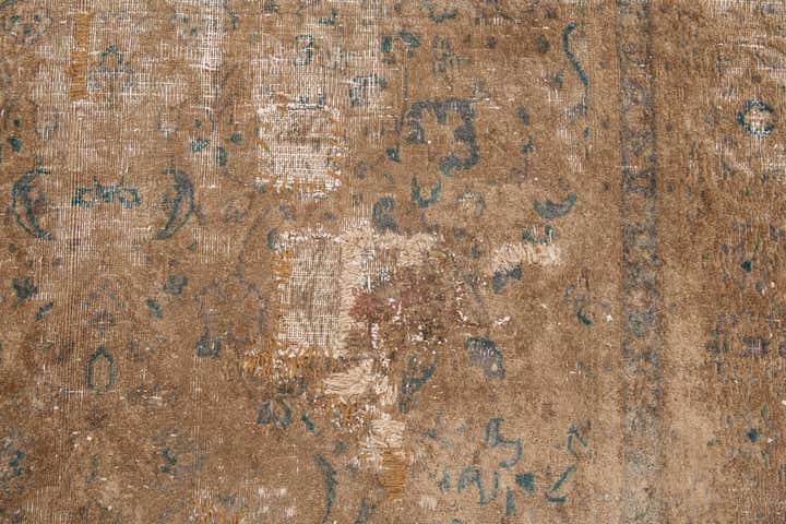 6' x 9' 3 Hand Knotted Ultra Vintage Persian Wool Rug