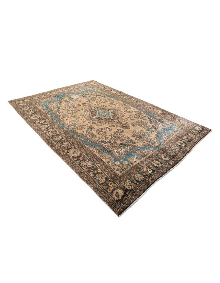 Detail image of 6' 10 x 9' 7 Hand Knotted Ultra Vintage Persian Wool Rug