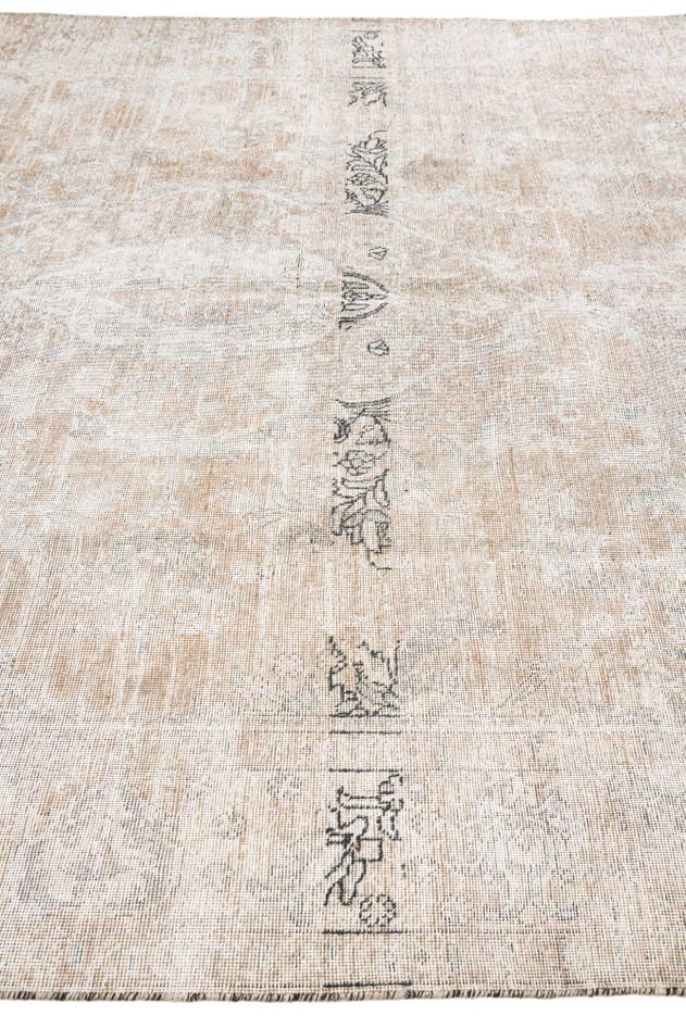 Detail image of 8' 3 x 10' 10 Hand Knotted Ultra Vintage Persian Wool Rug