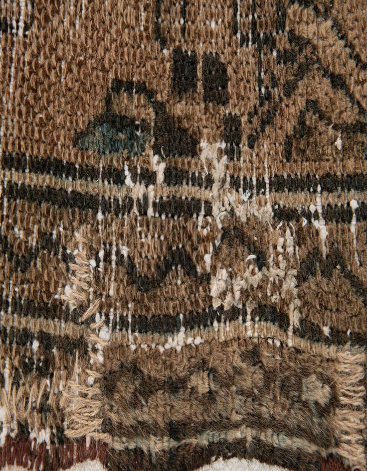 Detail image of 5' 7 x 8' 10  Hand Knotted Ultra Vintage Persian Wool Rug