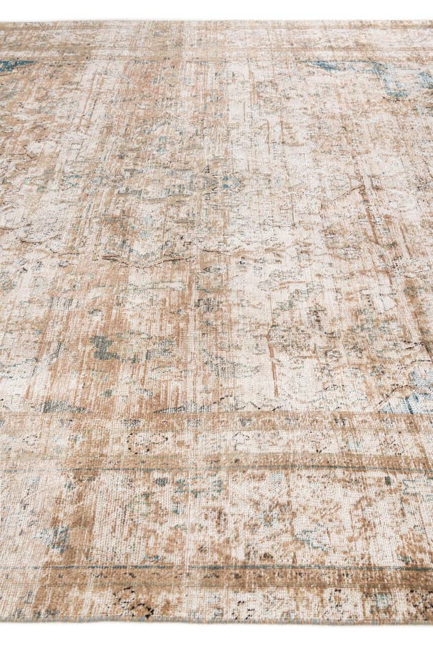 Detail image of 8' 10 x 12' 2 Hand Knotted Ultra Vintage Persian Wool Rug