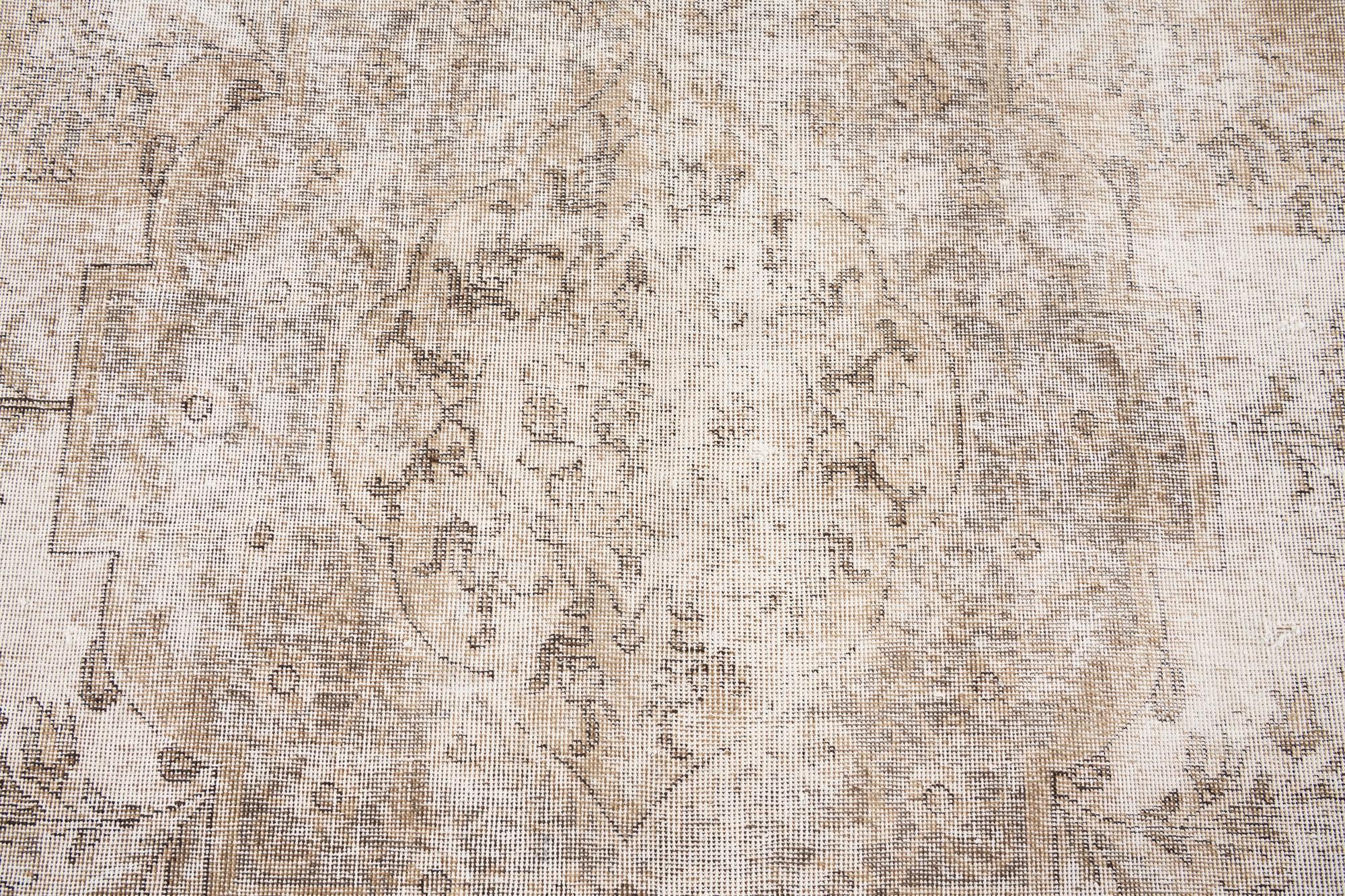 5' 1 x 8' 8 Hand Knotted Ultra Vintage Persian Wool Rug