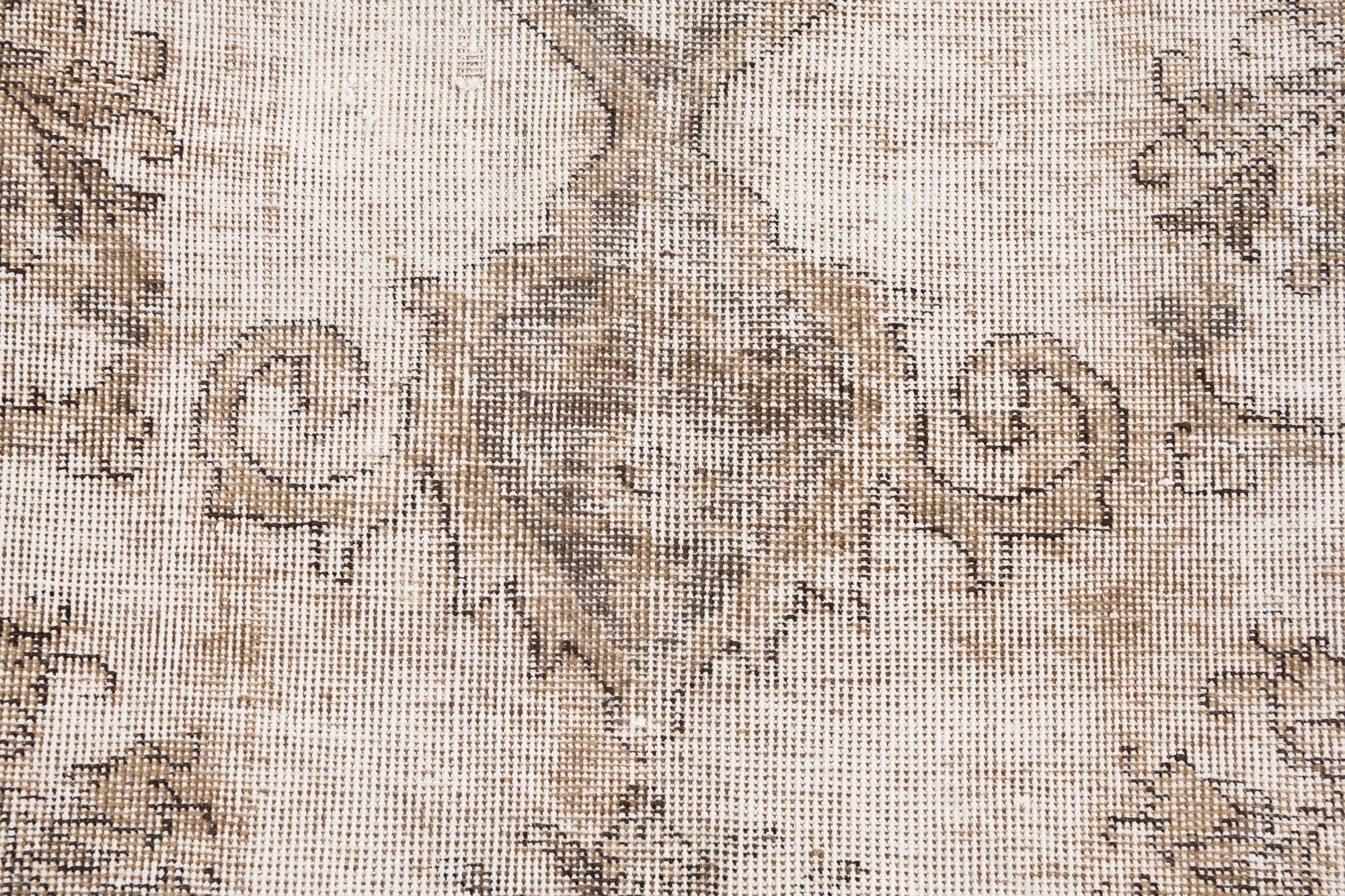 5' 1 x 8' 8 Hand Knotted Ultra Vintage Persian Wool Rug