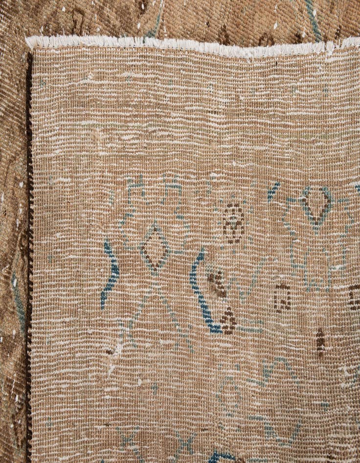 Detail image of 5' 6 x 9' 4  Hand Knotted Ultra Vintage Persian Wool Rug