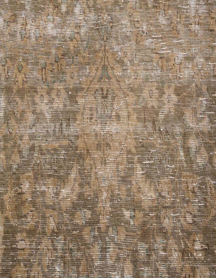 Detail image of 9' 10 x 13' 3  Hand Knotted Ultra Vintage Persian Wool Rug