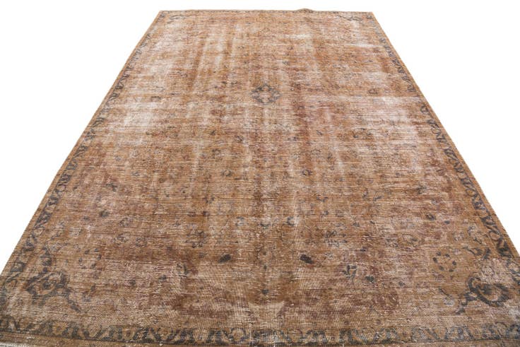 Detail image of 7' x 10' 4 Hand Knotted Ultra Vintage Persian Wool Rug
