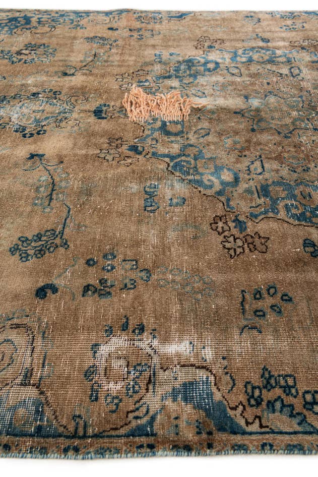 Detail image of 6' 1 x 9' 2 Hand Knotted Ultra Vintage Persian Wool Rug