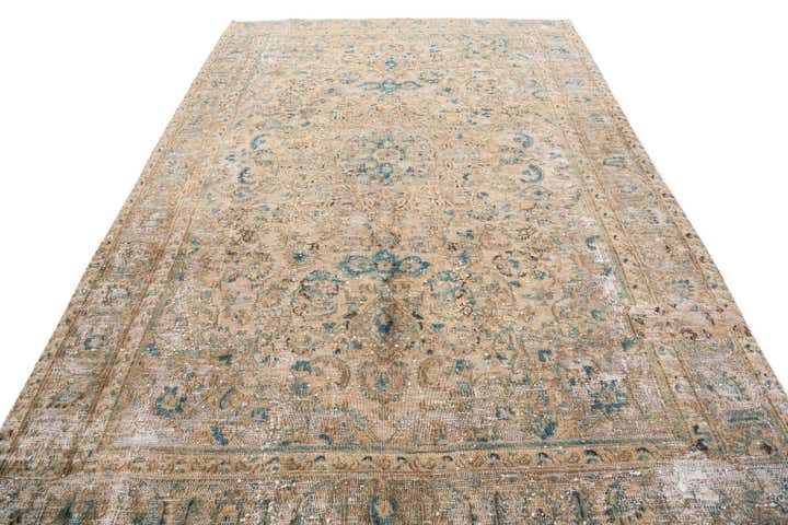 6' x 8' 7 Hand Knotted Ultra Vintage Wool Rug
