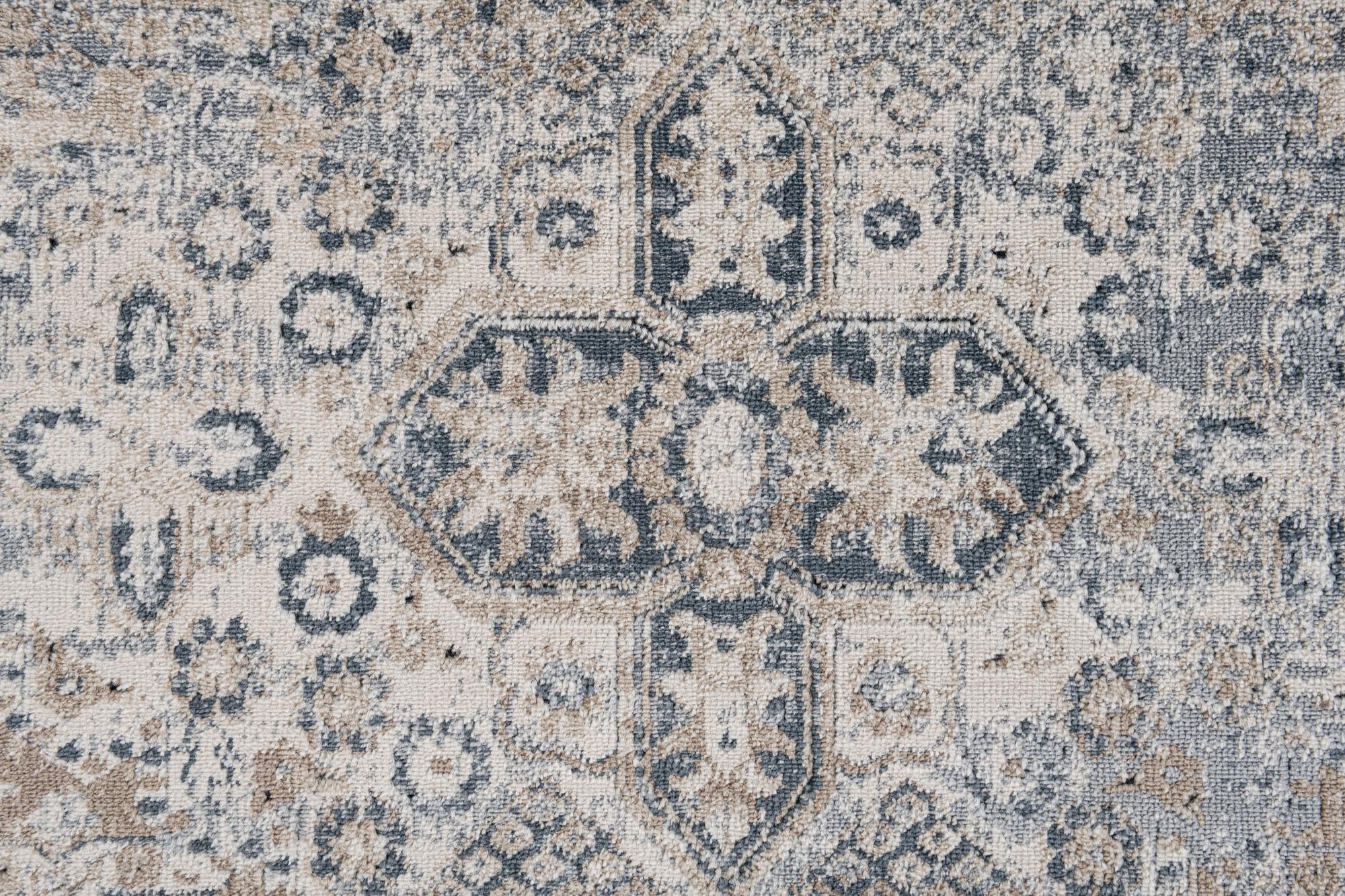 5' 2 x 7' 7 Villa Rug
