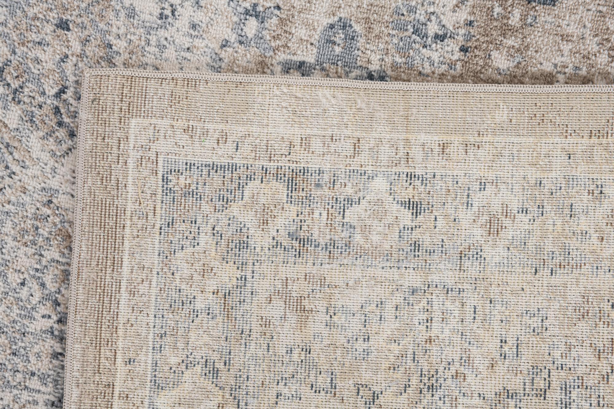 5' 2 x 7' 7 Villa Rug