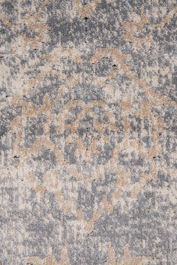 5' 2 x 7' 7 Villa Rug