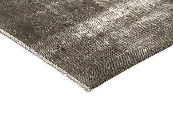 Detail image of 8' 10 x 12' 4 Vintage Royal Rug
