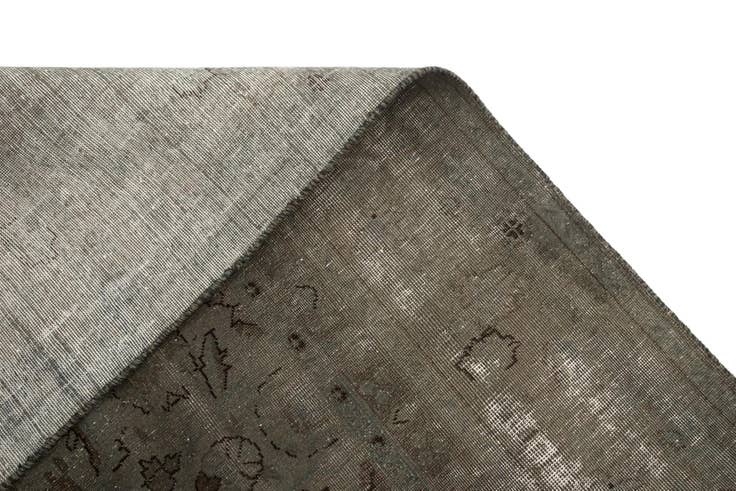 Detail image of 8' 10 x 12' 4 Vintage Royal Rug
