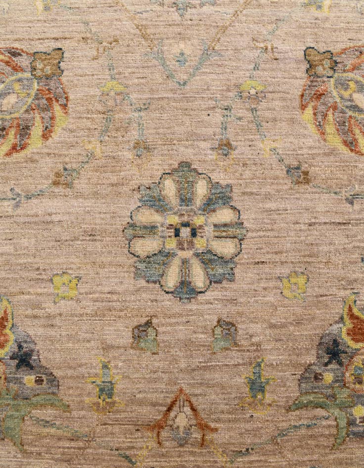 Detail image of 12' 9 x 16' 6 Hand Knotted Ziegler Oriental Rug