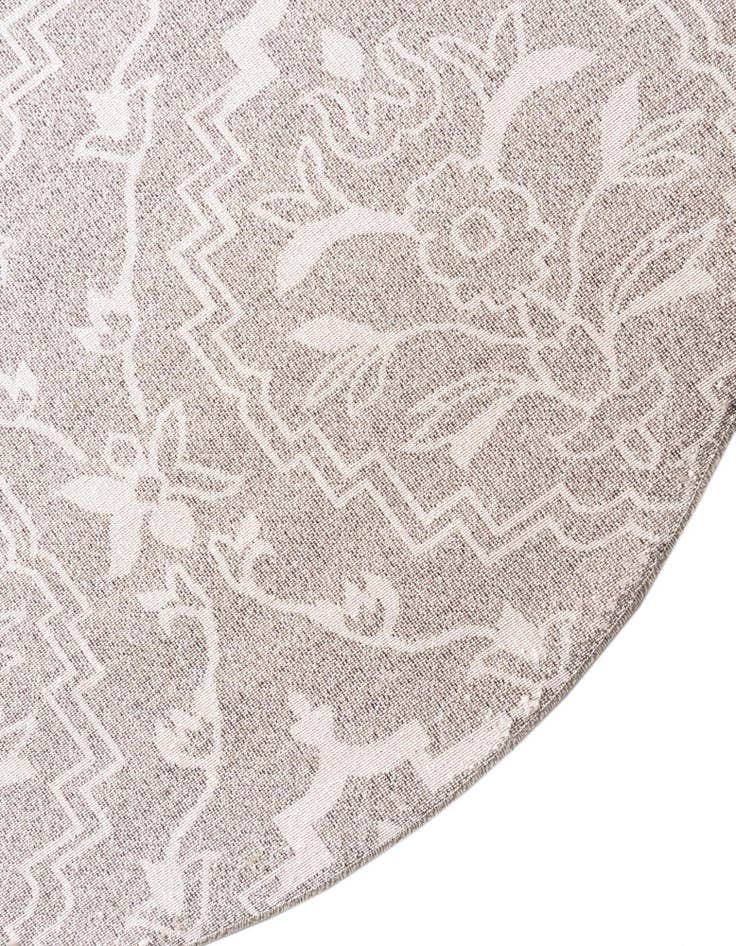 Detail image of 8' x 8' Damask Round Rug
