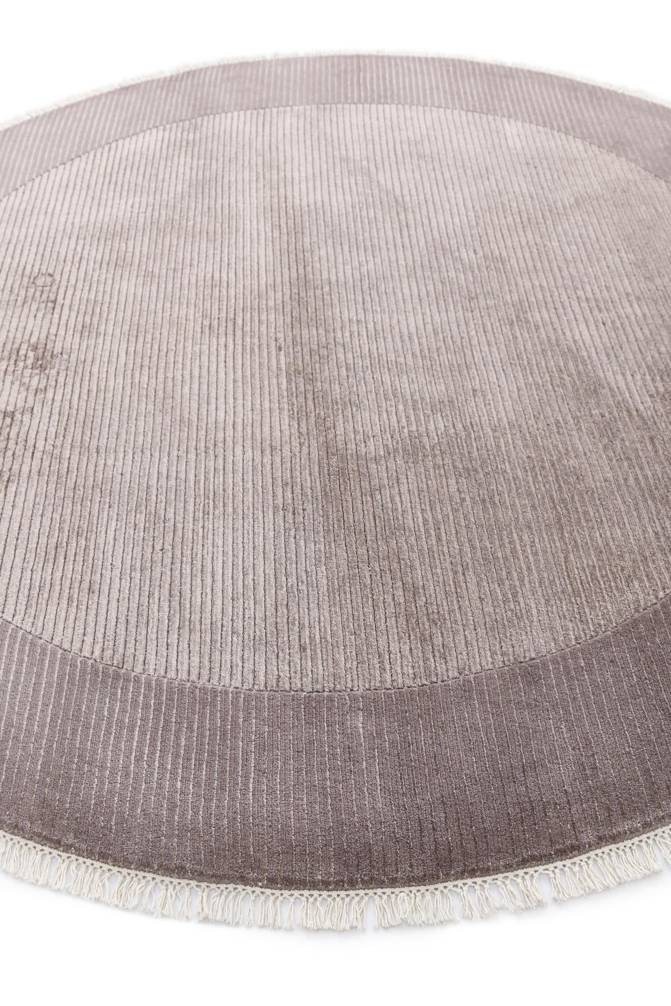 6' 8 x 6' 8 Hand Knotted Darya Wool Round Rug