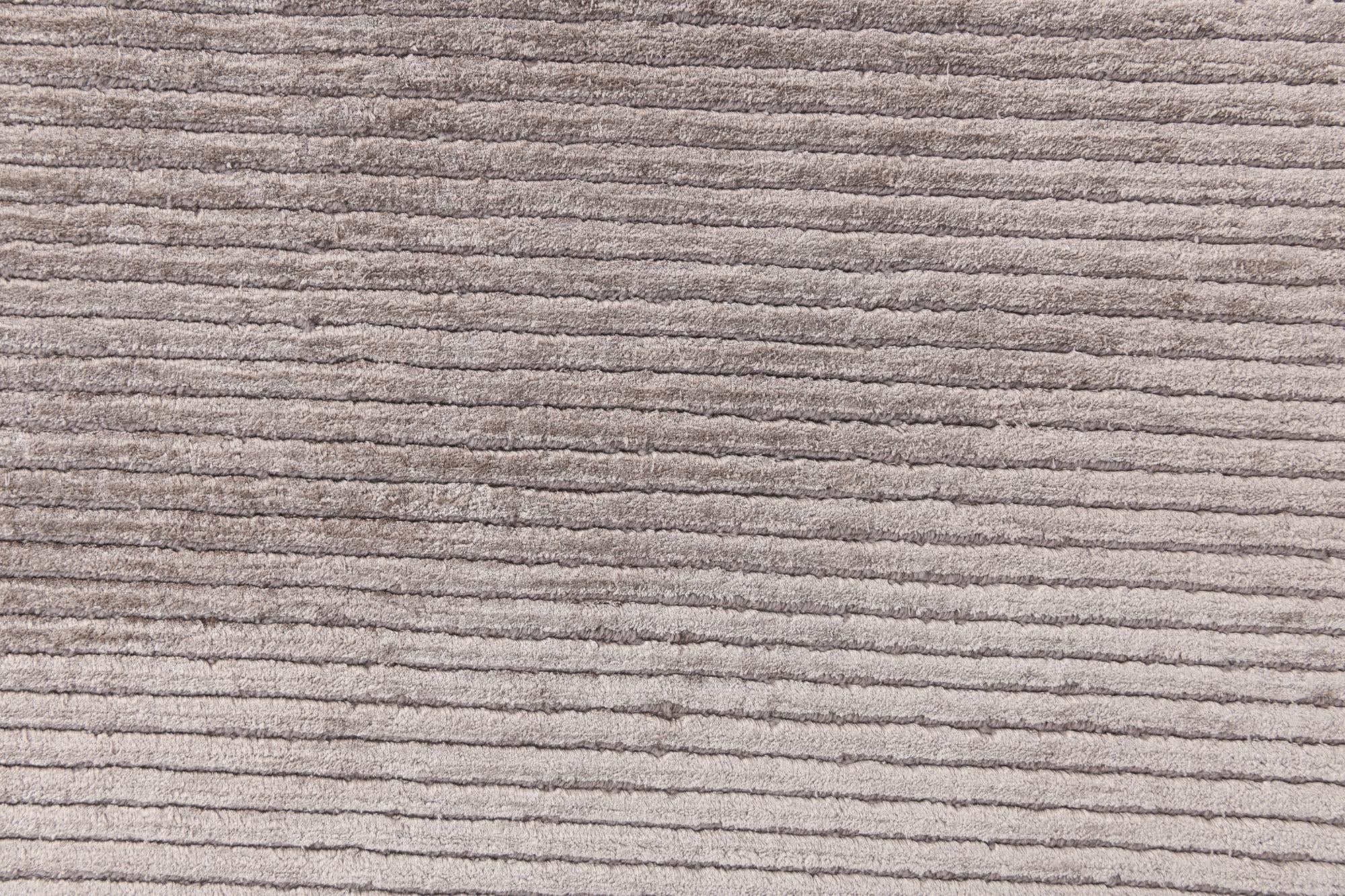 6' 8 x 6' 8 Hand Knotted Darya Wool Round Rug