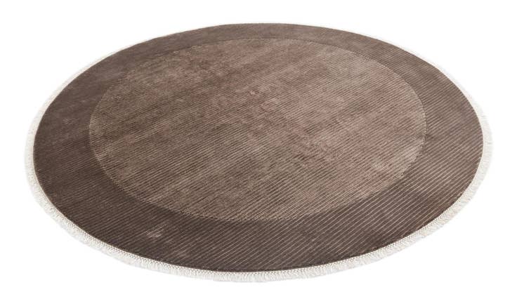 Detail image of 6' 6 x 6' 6 Hand Knotted Darya Wool Round Rug
