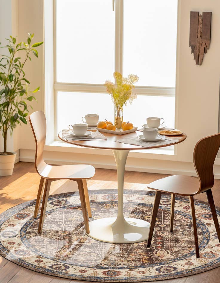 Detail image of 8' x 8' Eden Round Rug