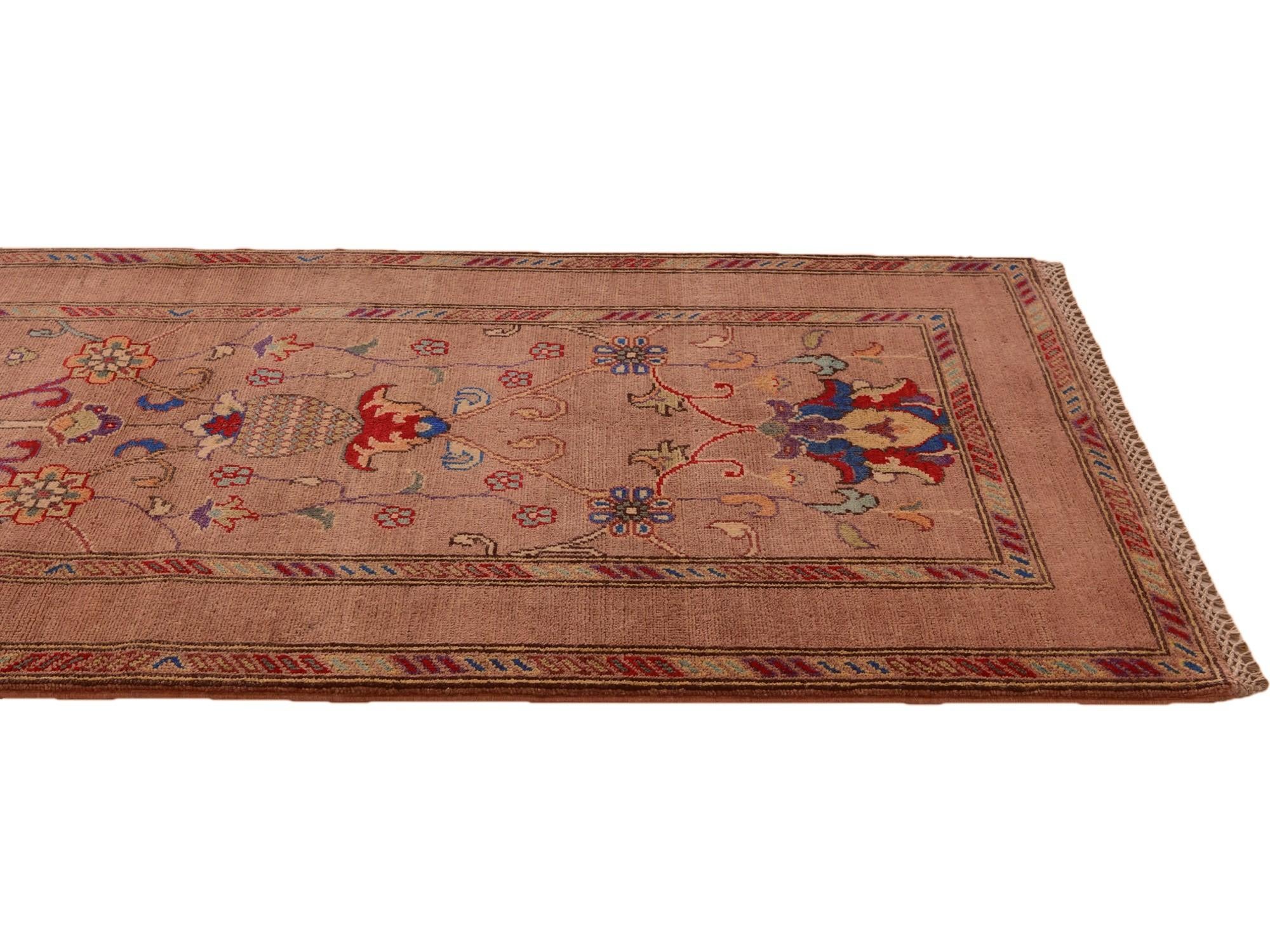 2' 9 x 9' 11 Hand Knotted Kazak Round Rug
